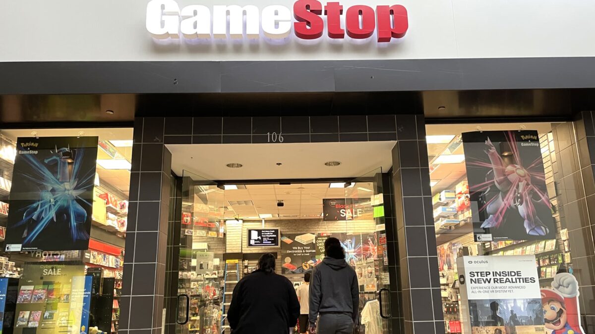 gamestop-reports-wider-loss,-announces-partnership-with-crypto-exchange-ftx