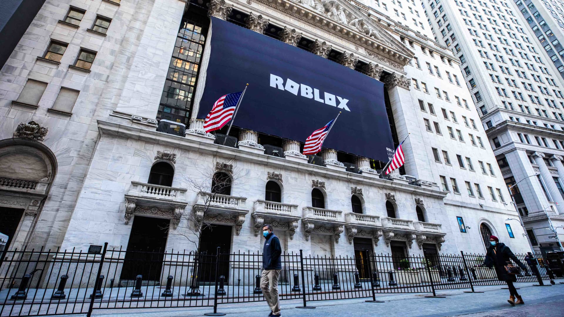 roblox-shares-sink-after-reporting-bigger-loss-than-expected