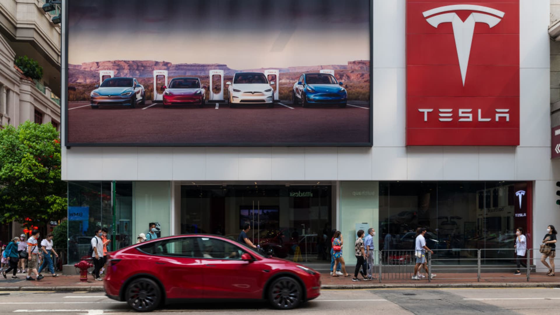 tesla-reports-earnings-after-the-bell-wednesday