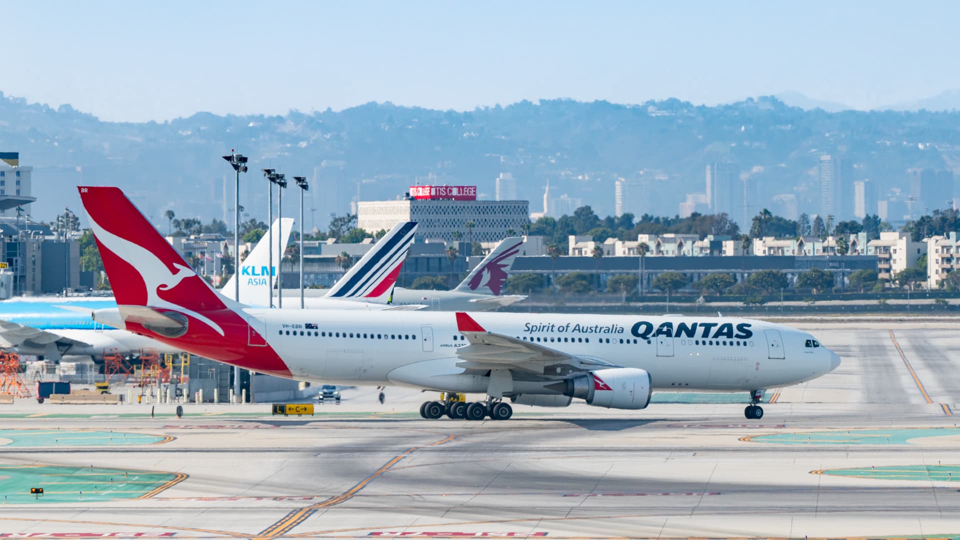 qantas-is-confident-it-will-return-to-100%-of-its-pre-covid-capacity-in-2024