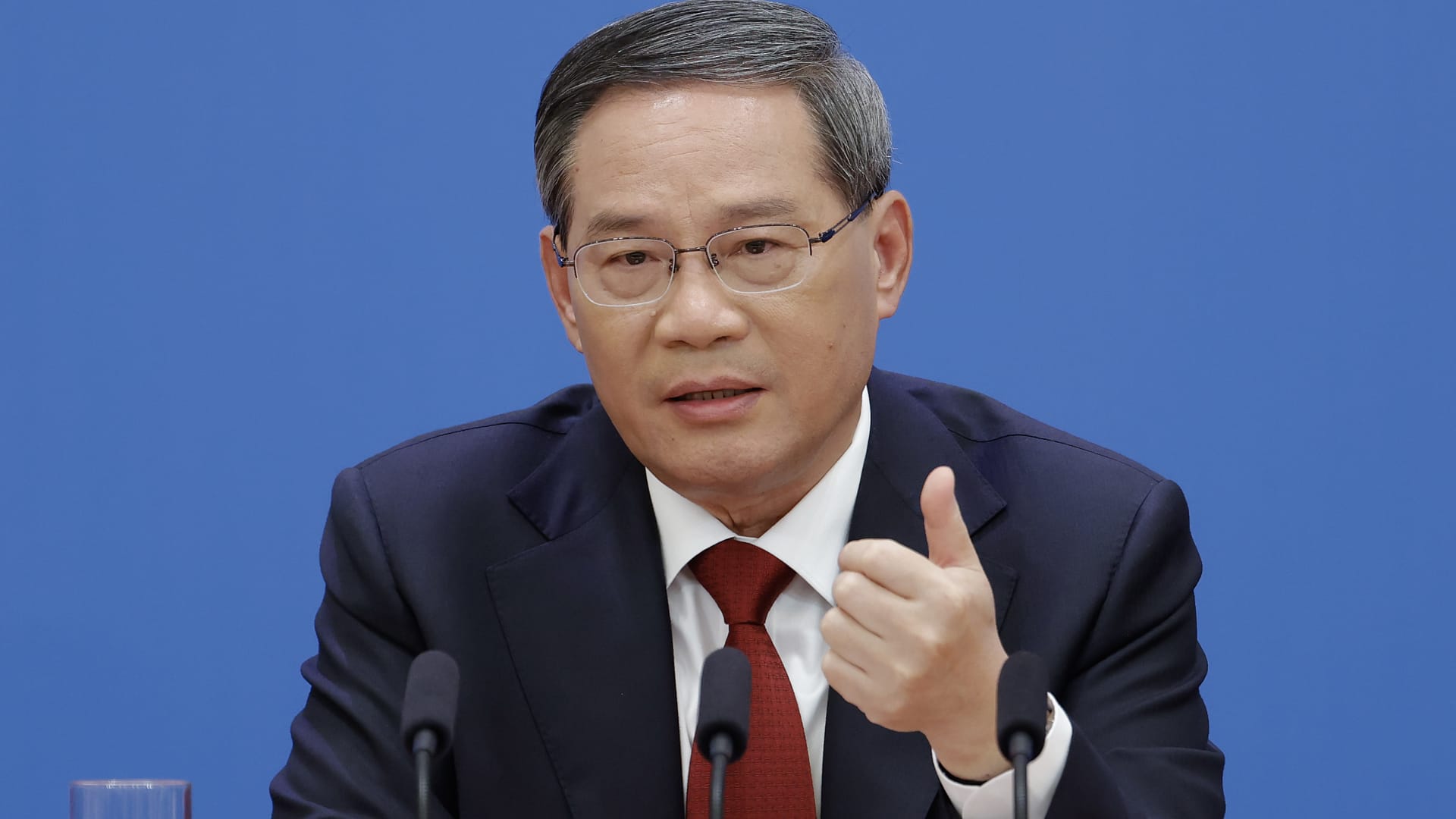 china’s-premier-li-qiang-seeks-to-rally-asia-behind-beijing