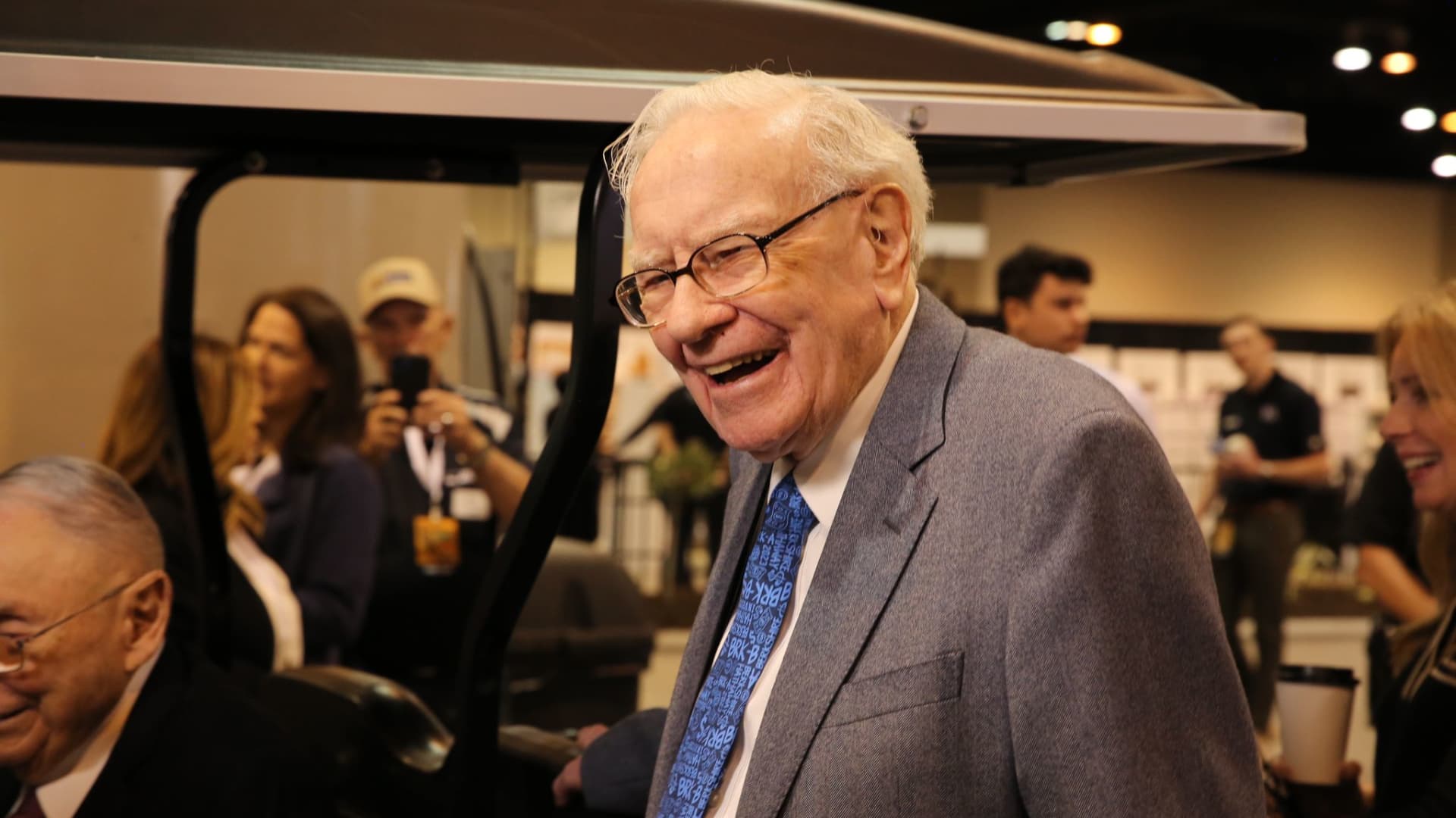 berkshire-hathaway-shares-rise-as-investors-cheer-earnings-beat-and-geico’s-quick-turnaround