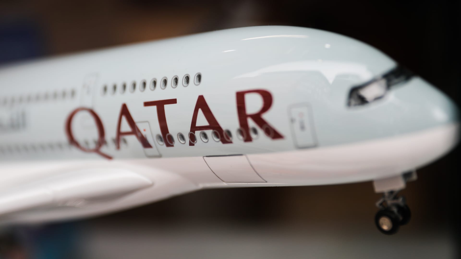 qatar-airways-reports-record-revenues,-bolstered-by-fifa-world-cup