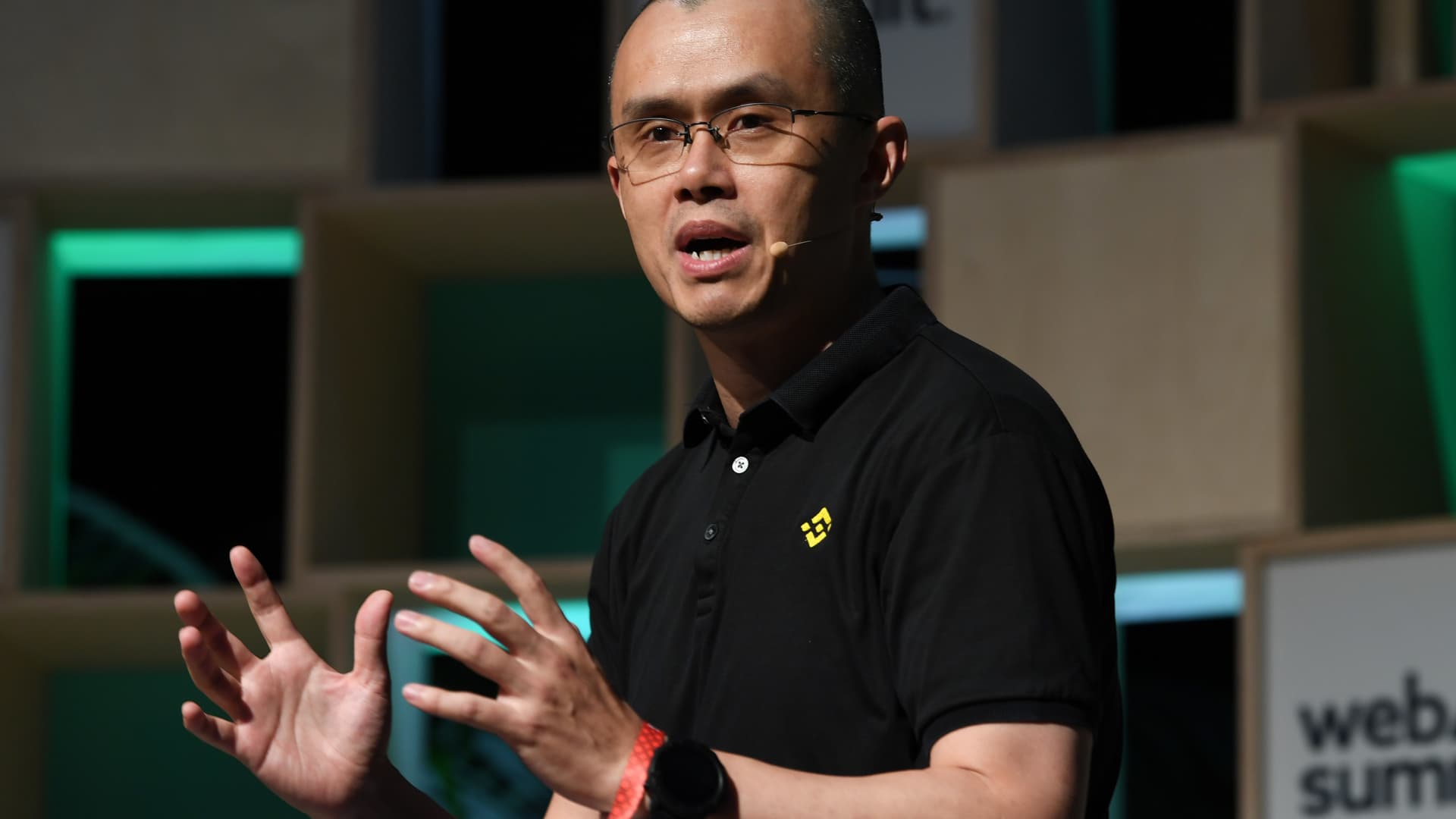 binance-could-lay-off-thousands-as-company-buckles-down-for-doj-probe,-source-says