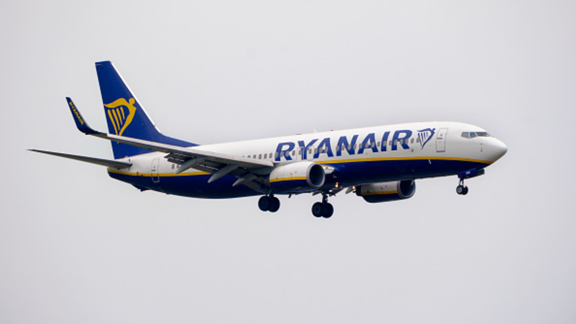 ryanair-cautious-about-winter-travel-after-quarterly-profit-soars