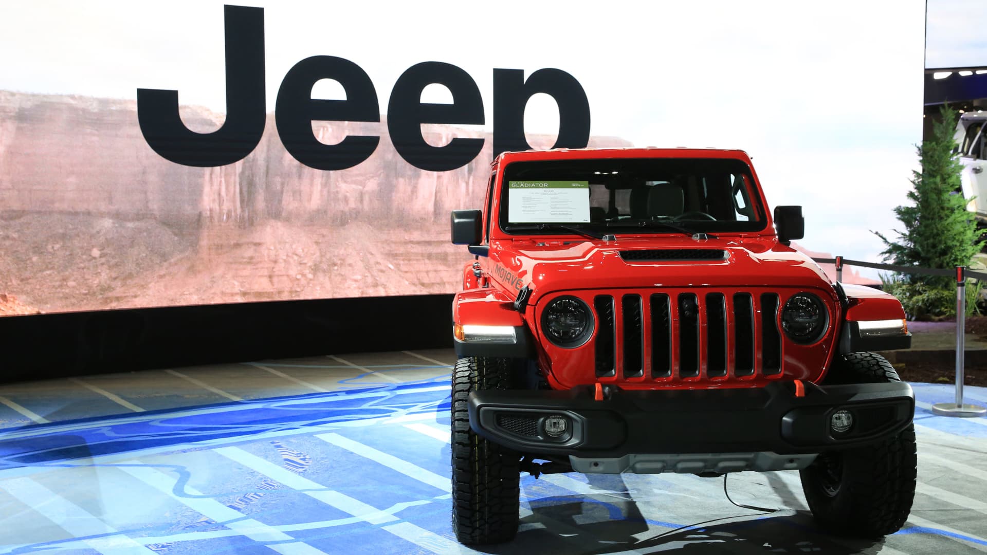 jeep,-dodge-maker-stellantis-posts-first-half-revenue-jump,-confirms-2023-guidance