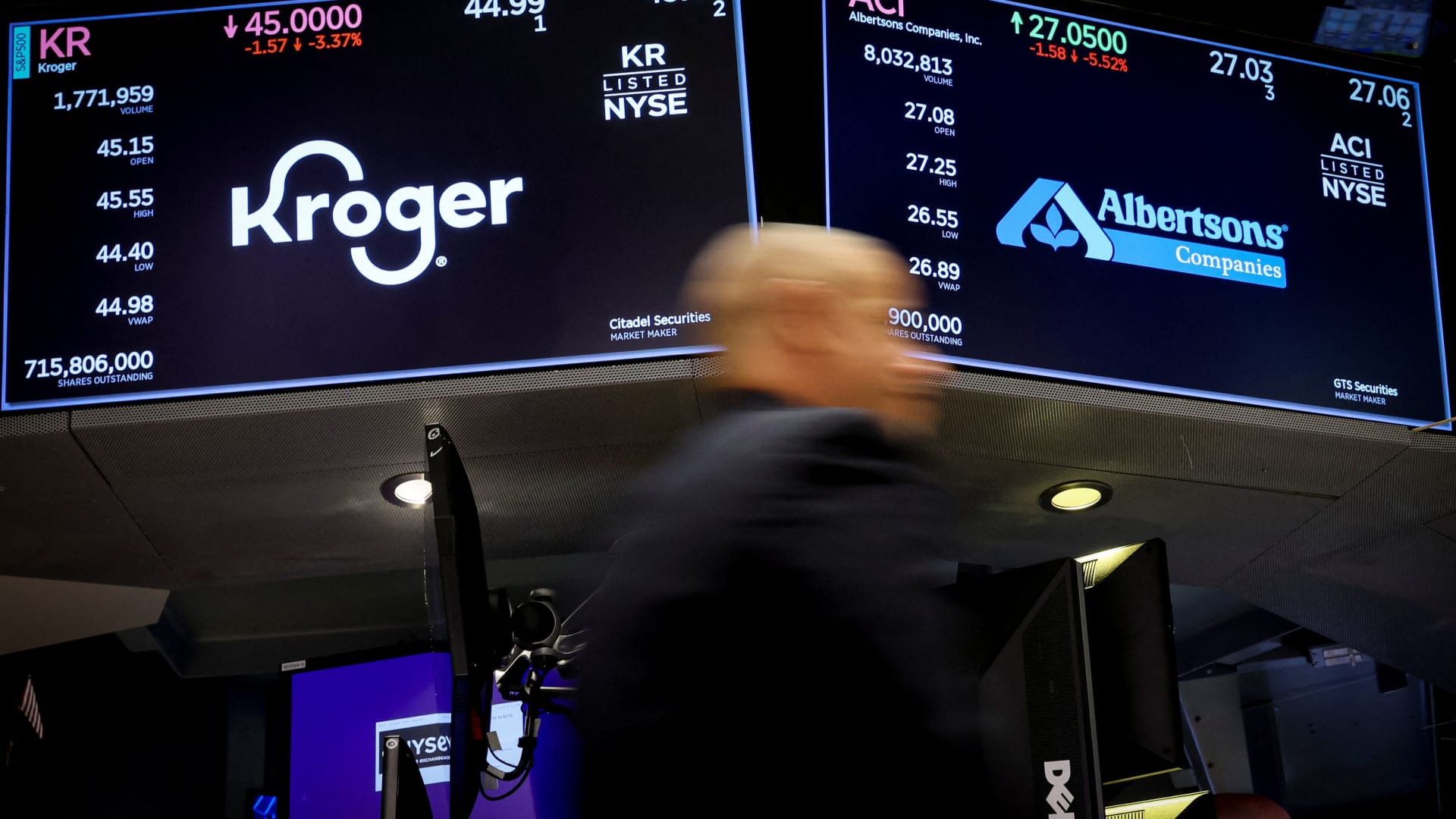 stocks-making-the-biggest-moves-midday:-kroger,-docusign,-planet-labs,-first-solar-and-more