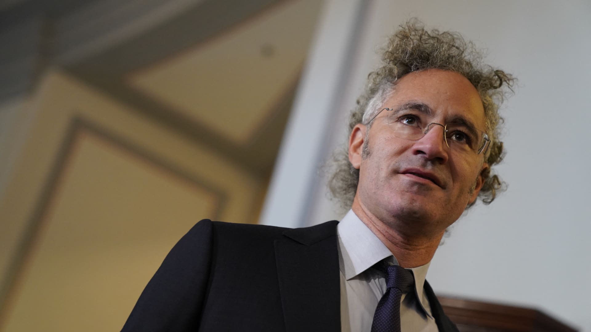 palantir-shares-pop-19%-after-its-third-quarter-results-beat-estimates