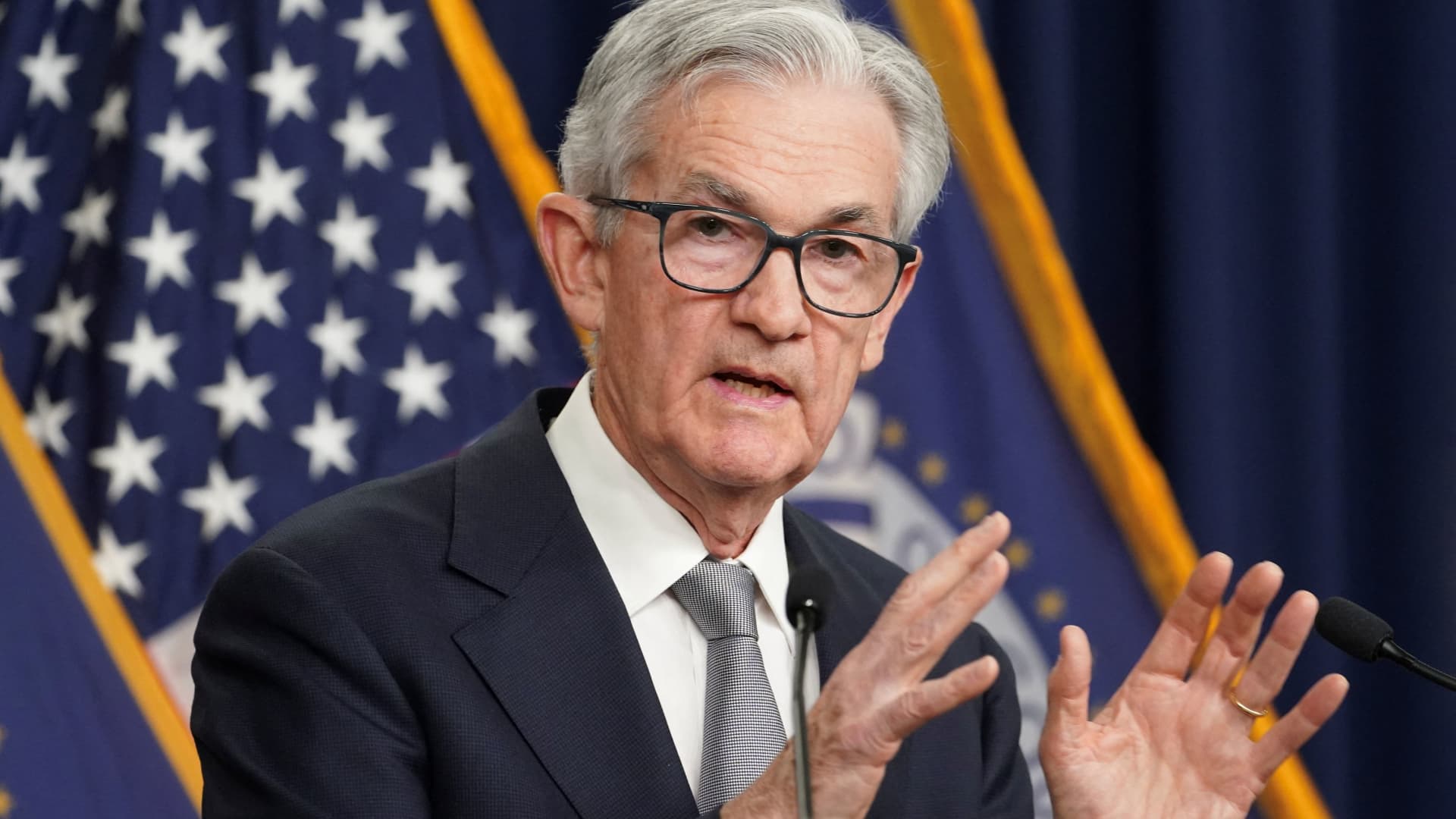 watch-fed-chair-jerome-powell-speak-live-to-an-imf-panel-on-monetary-policy