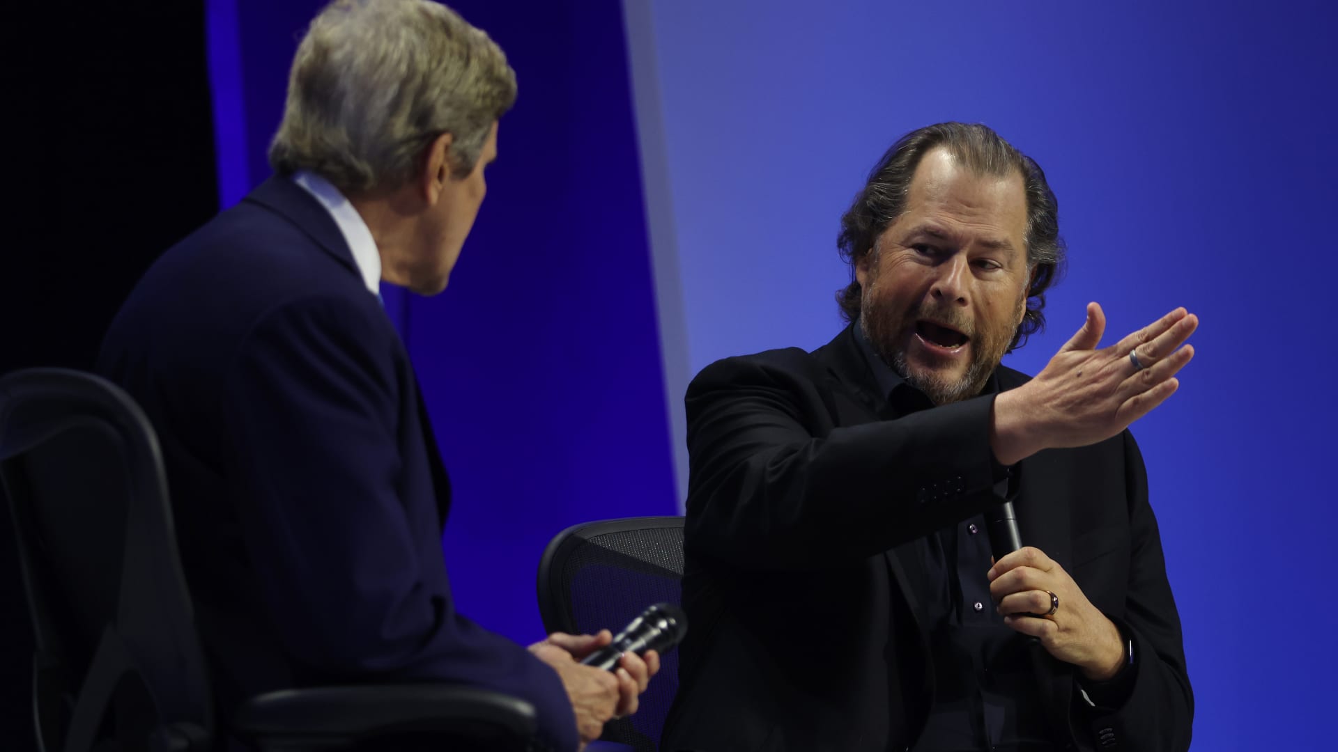 salesforce-shares-jump-on-better-than-expected-earnings-report