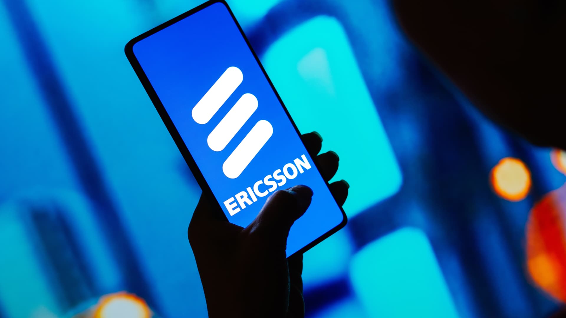 ericsson-warns-of-2024-market-decline-despite-fourth-quarter-earnings-beat