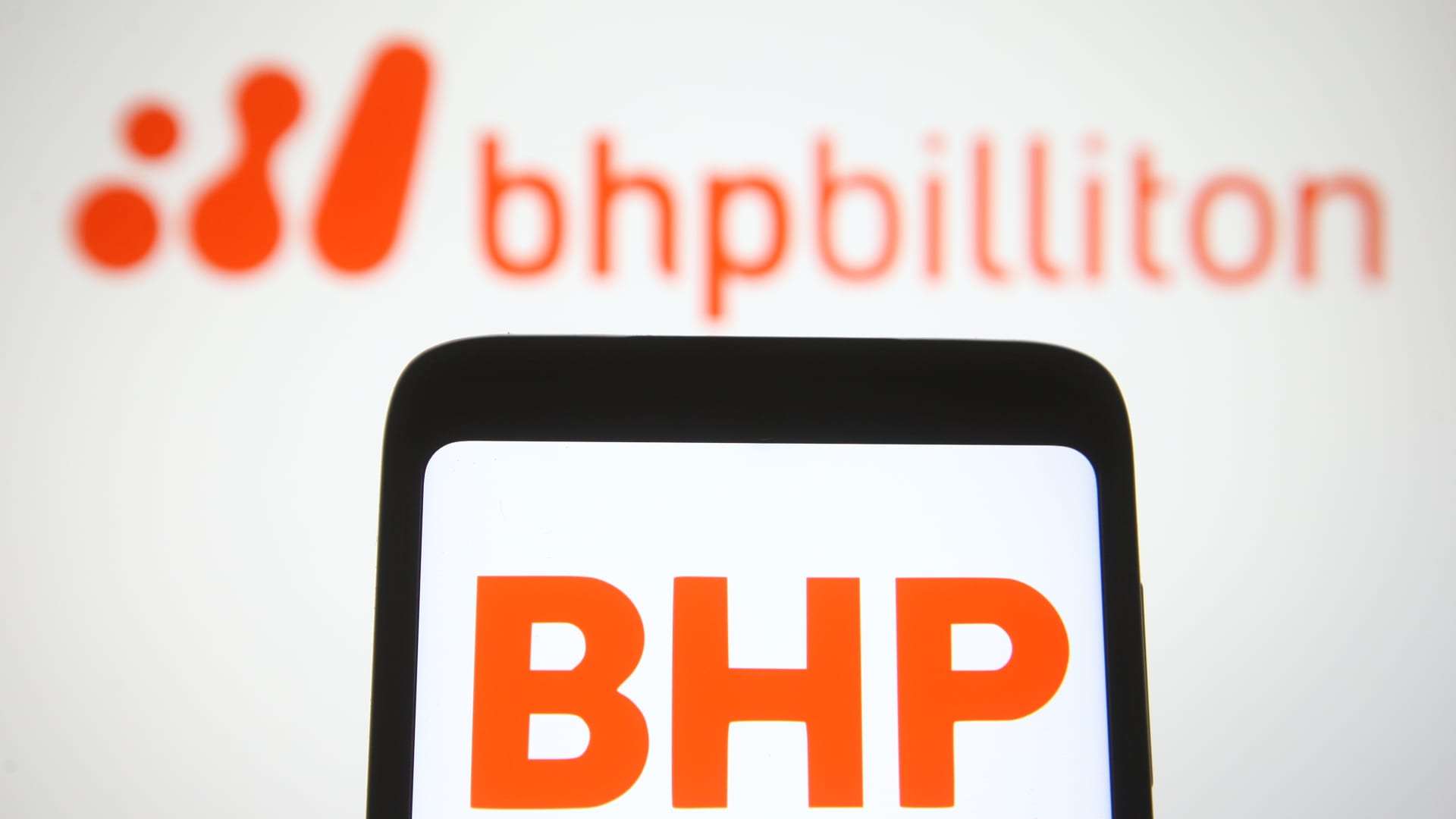 bhp-half-year-profit-beats-expectations,-inflation-impact-recedes