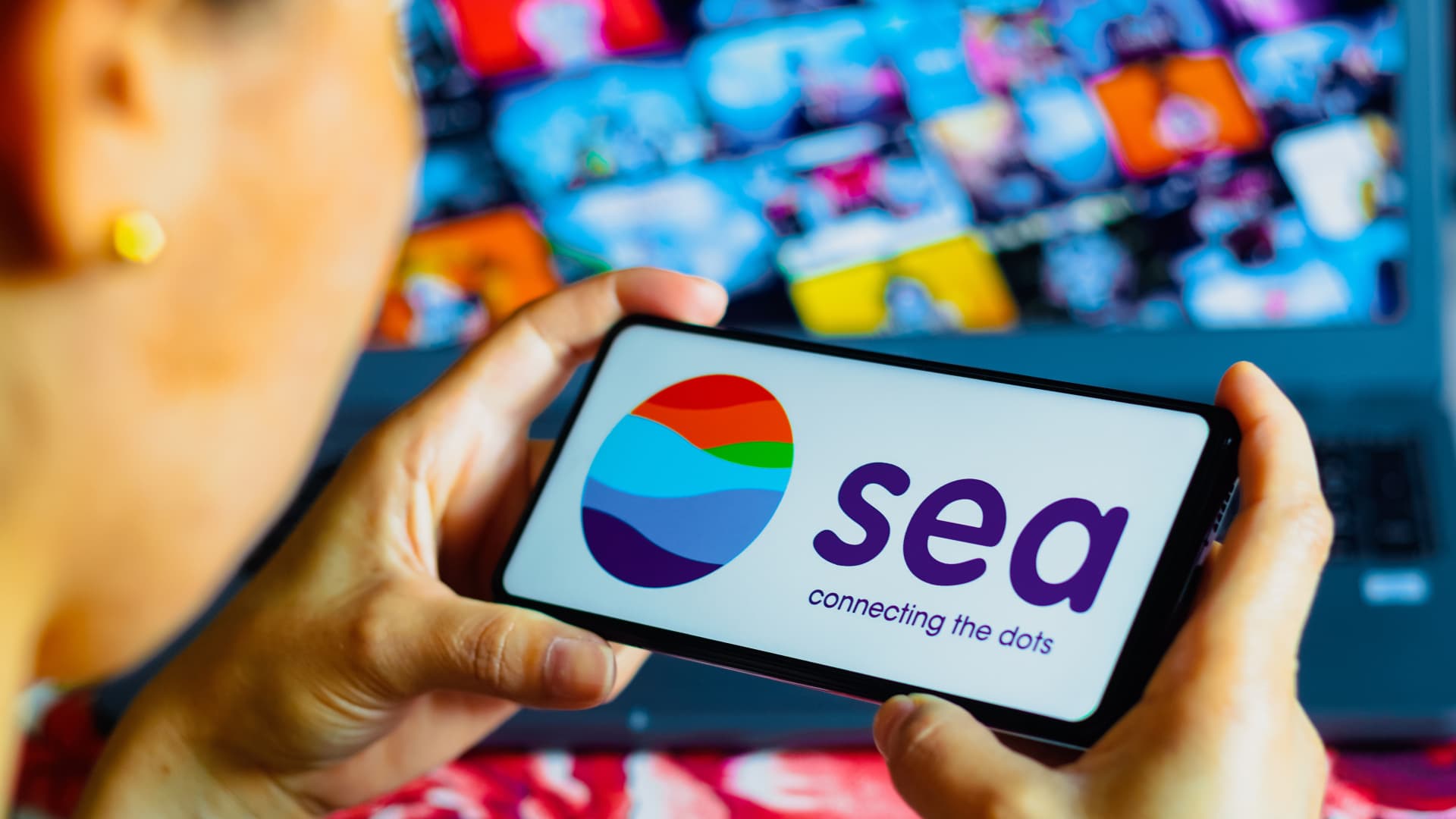 singapore’s-sea-limited-posts-first-profitable-year-amid-efforts-to-defend-market-share-against-lazada,-tiktok