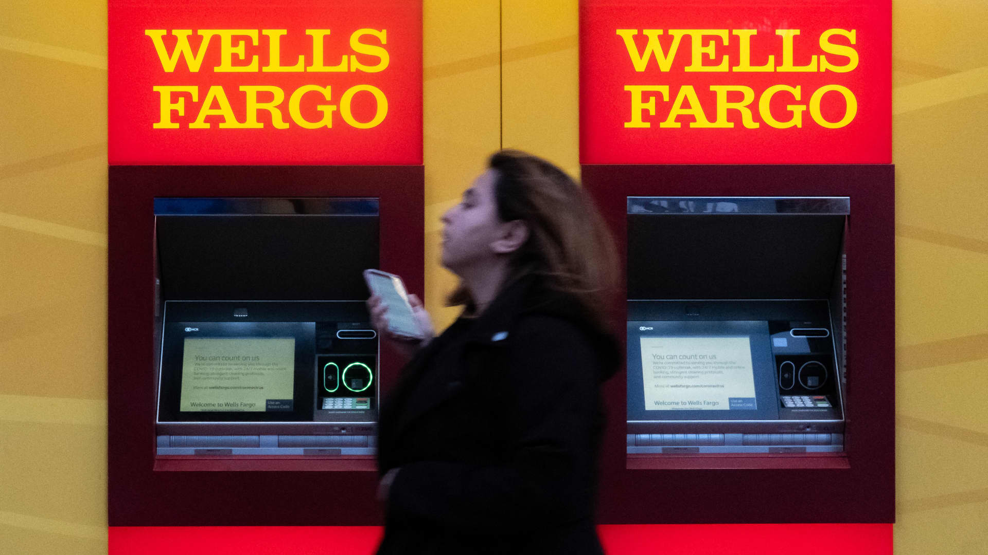 wells-fargo-earnings-top-estimates-even-as-lower-interest-income-cuts-into-profits