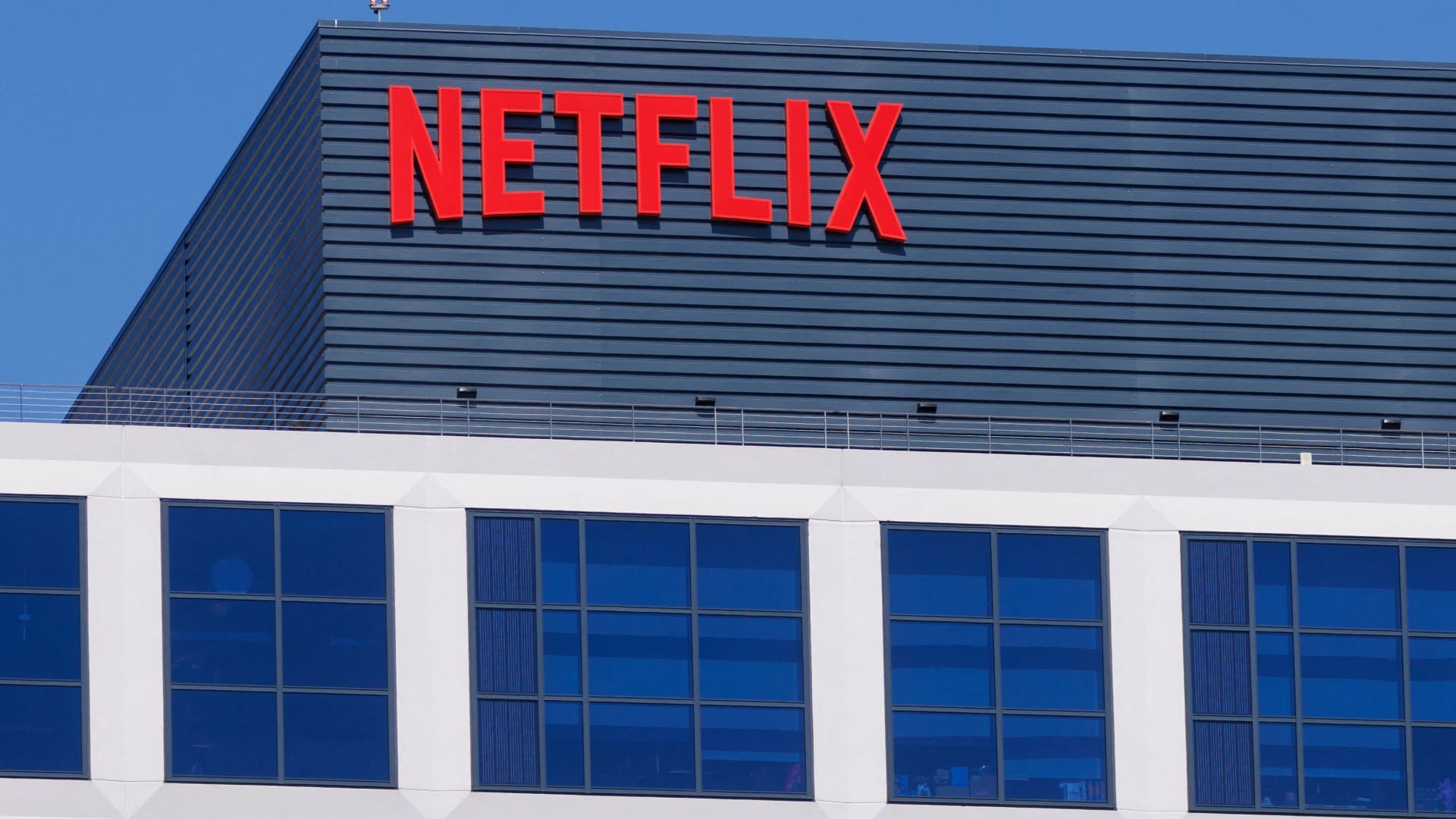 netflix-to-stream-christmas-day-nfl-games-for-three-years