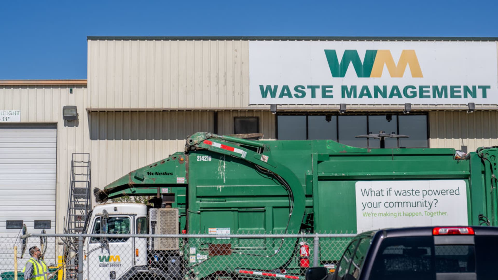 waste-management-to-acquire-stericycle-in-$7.2-billion-deal