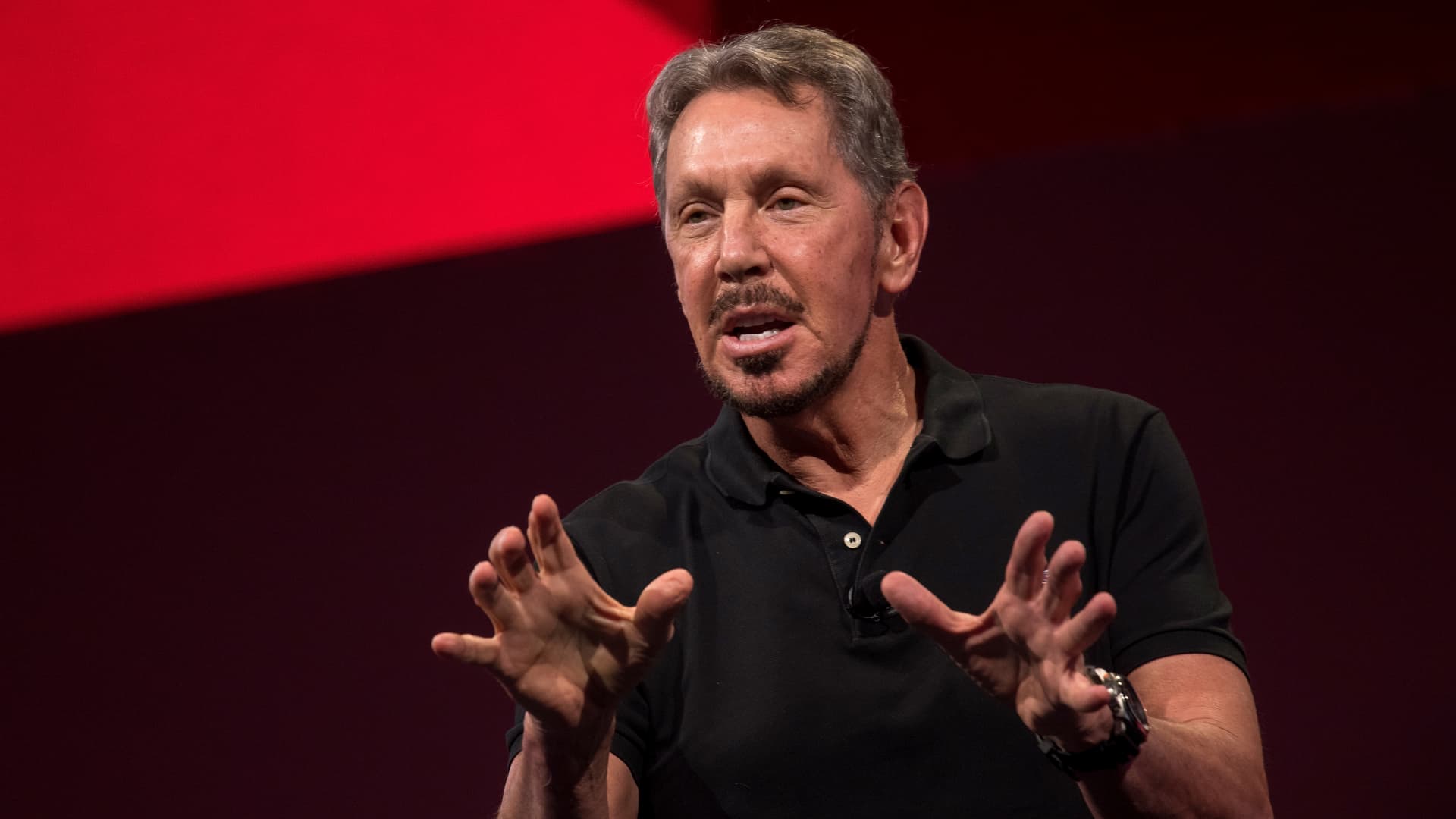 oracle-shares-jump-on-google-and-openai-deals-despite-earnings-miss