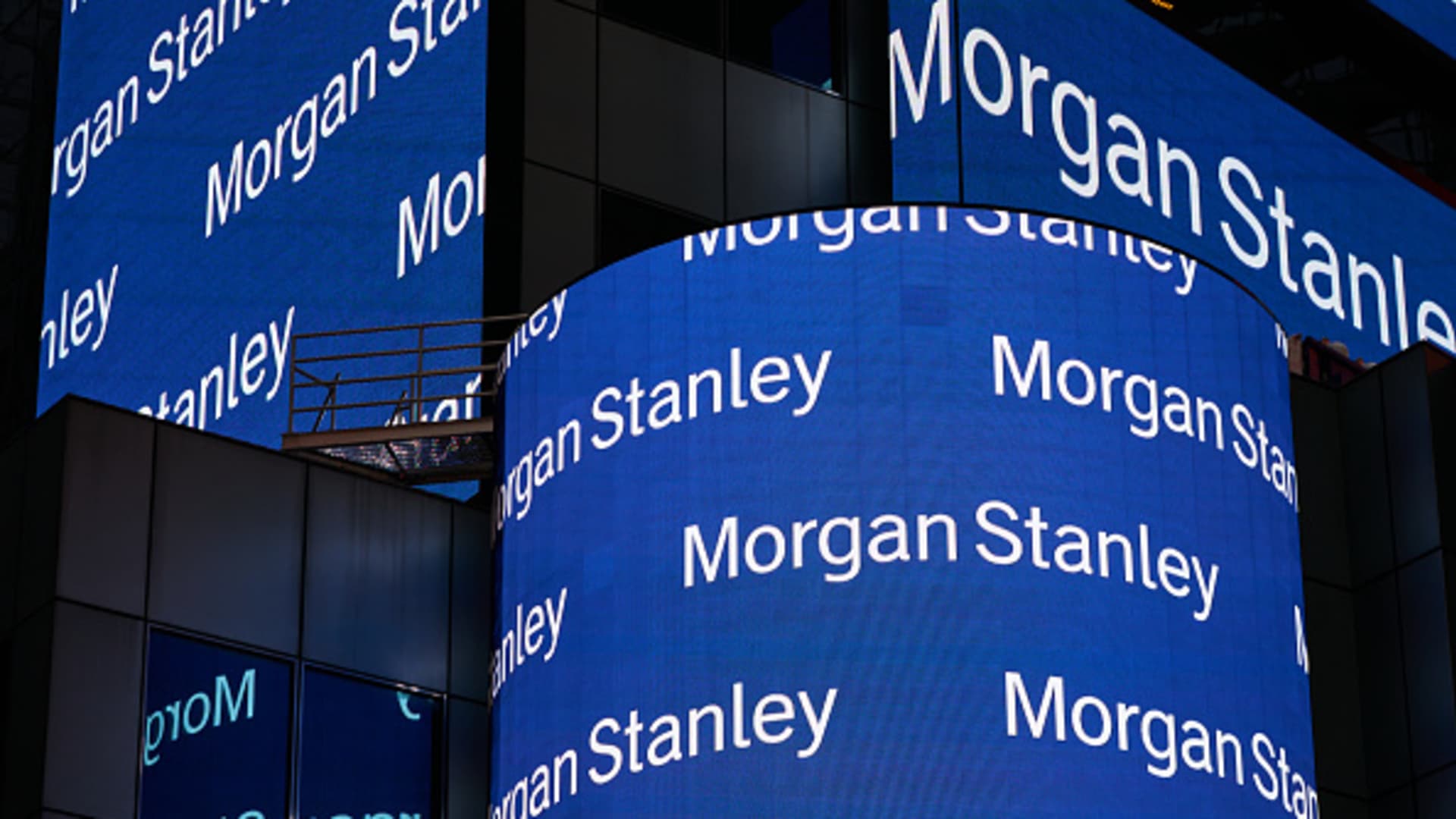 stocks-making-the-biggest-moves-premarket:-morgan-stanley,-unitedhealth,-bank-of-america-and-more