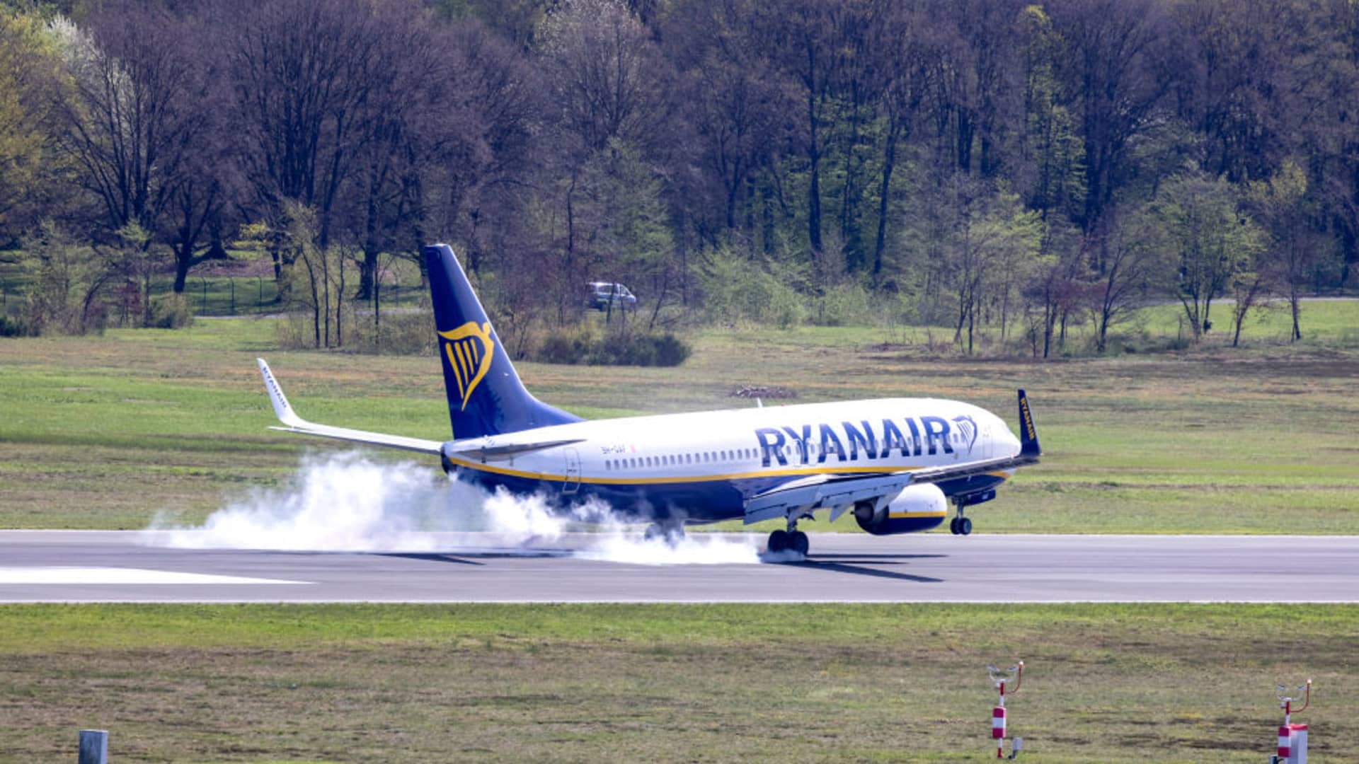 ryanair-shares-tumble-12%-as-budget-airline-reports-46%-fall-in-quarterly-profit,-sees-lower-fares