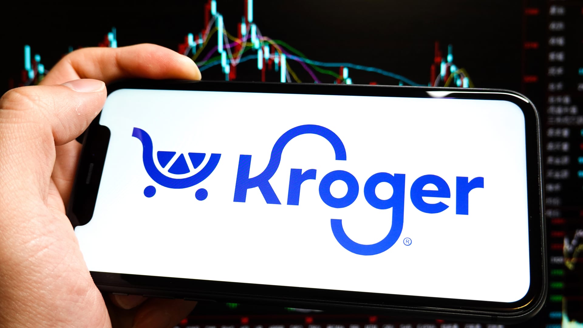 stocks-making-the-biggest-moves-midday:-kroger,-petco,-moderna,-roku-and-more