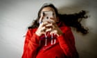 ‘fear-of-missing-out’-keeping-girls-and-young-women-online-despite-sexism