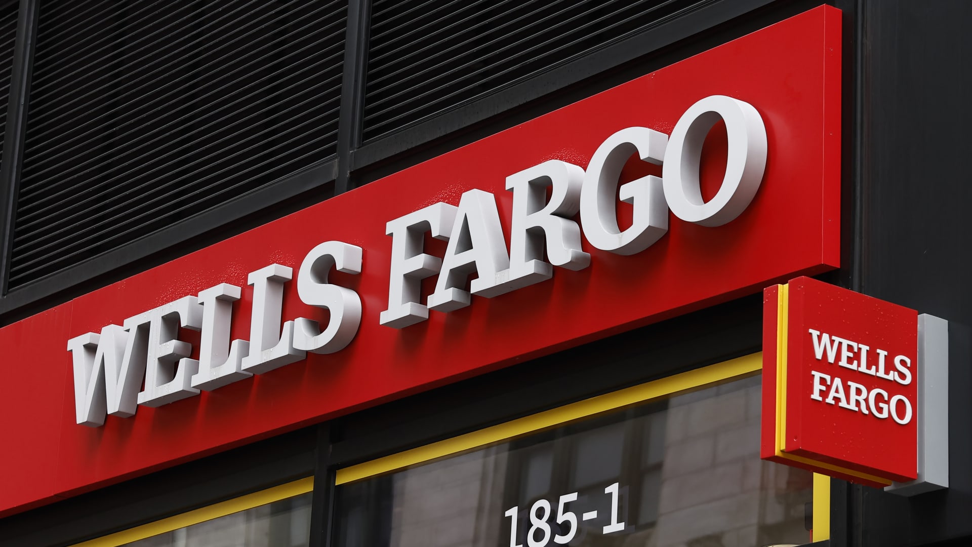 wells-fargo-shares-jump-after-earnings-top-wall-street-expectations