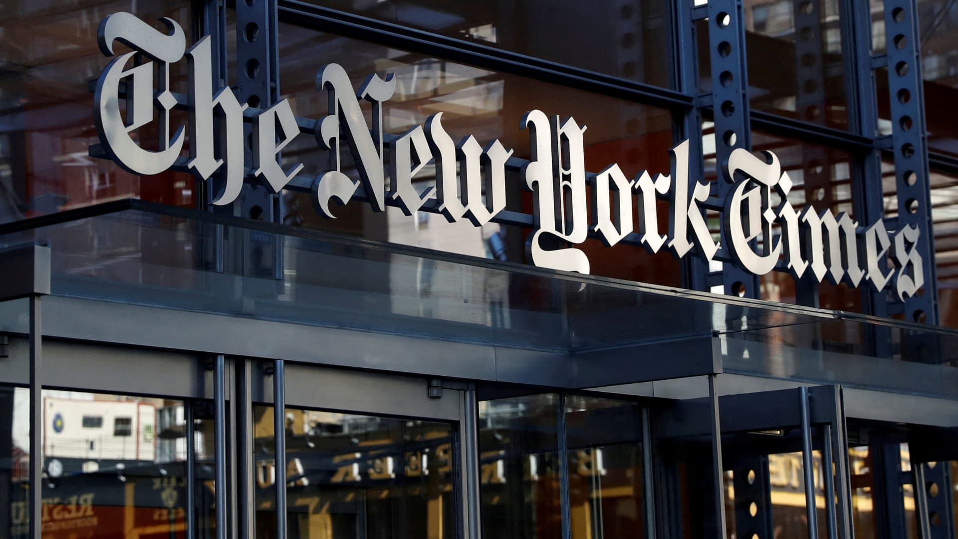 new-york-times-adds-fewer-digital-subscribers-in-third-quarter