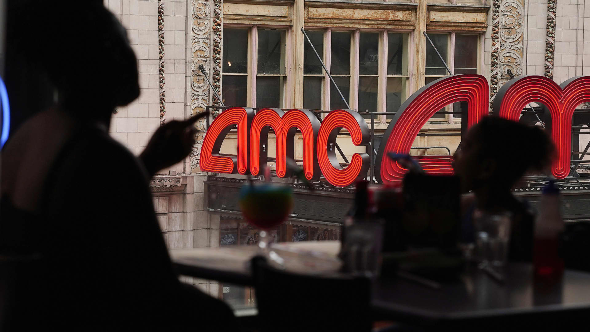 amc-entertainment-posts-revenue-decline-due-to-fewer-big-releases