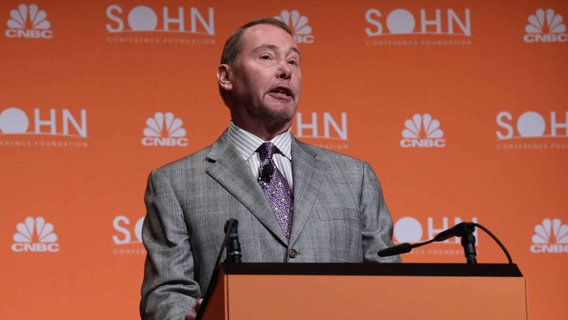 doubleline’s-gundlach-says-expect-higher-rates-if-republicans-also-win-the-house