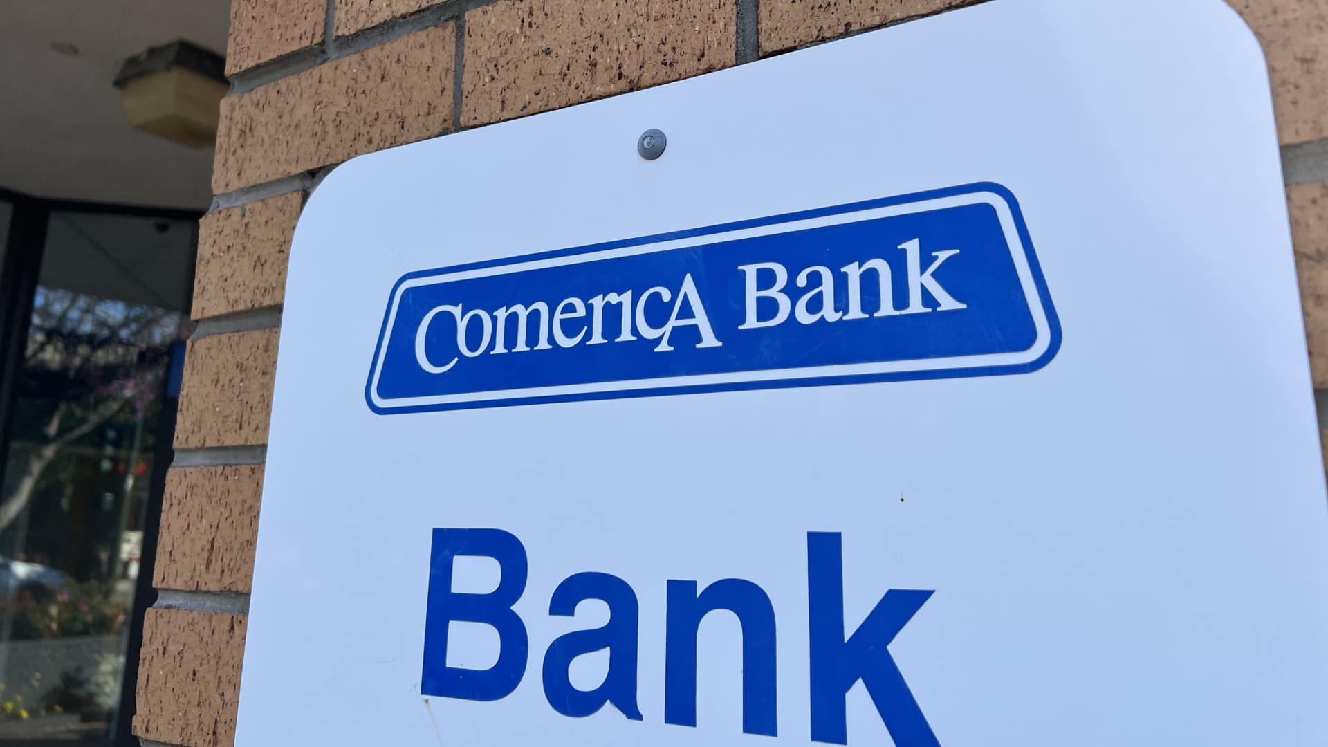 cfpb-sues-comerica-bank,-alleging-it-failed-to-administer-federal-benefits-program