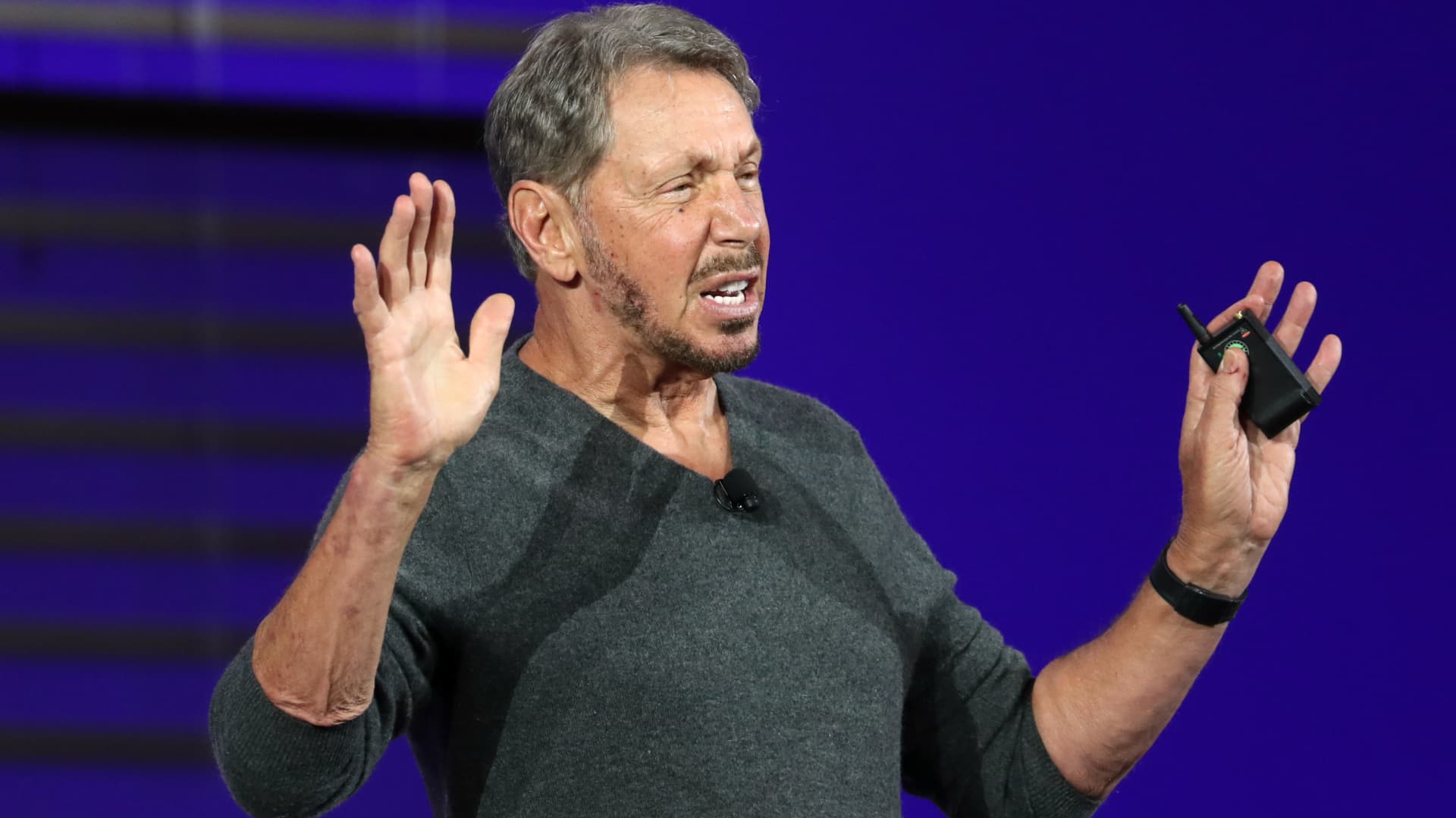 oracle-shares-slide-on-earnings-and-revenue-miss