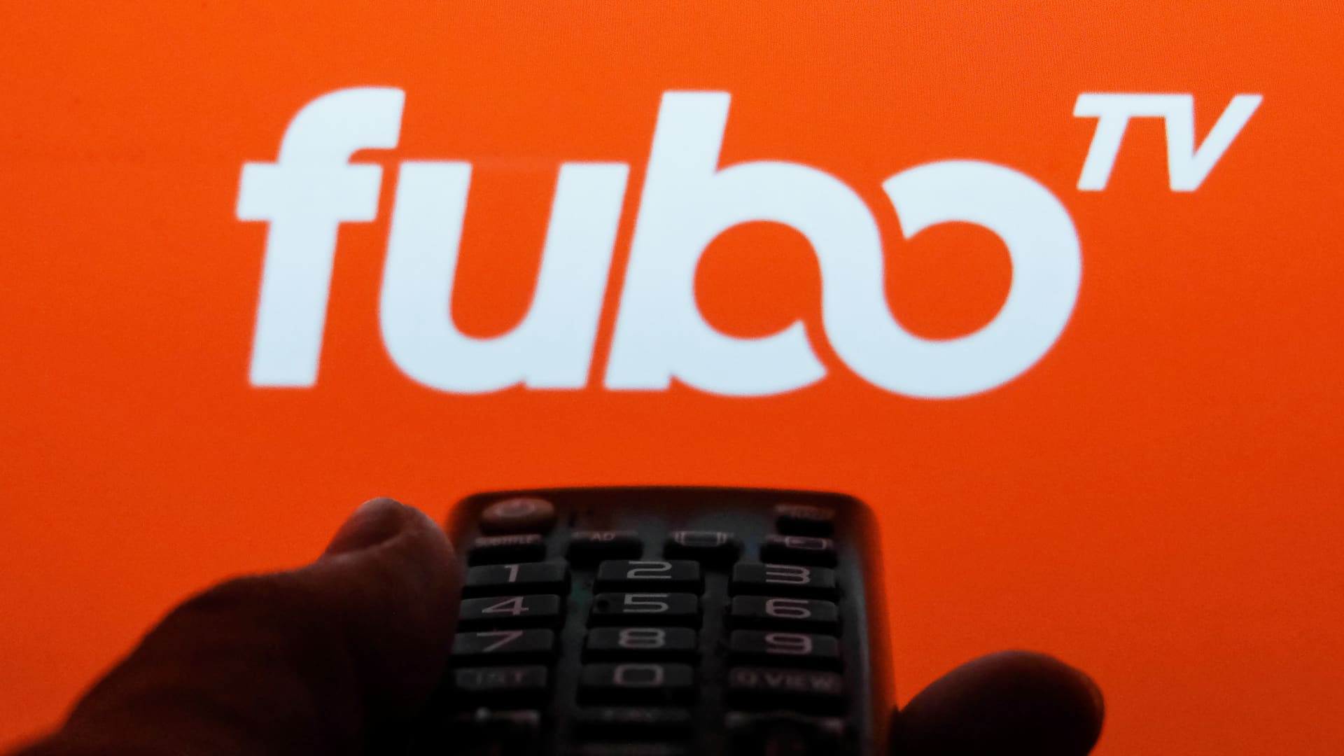 stocks-making-the-biggest-moves-midday:-fubotv,-paycor,-plug-power-and-more