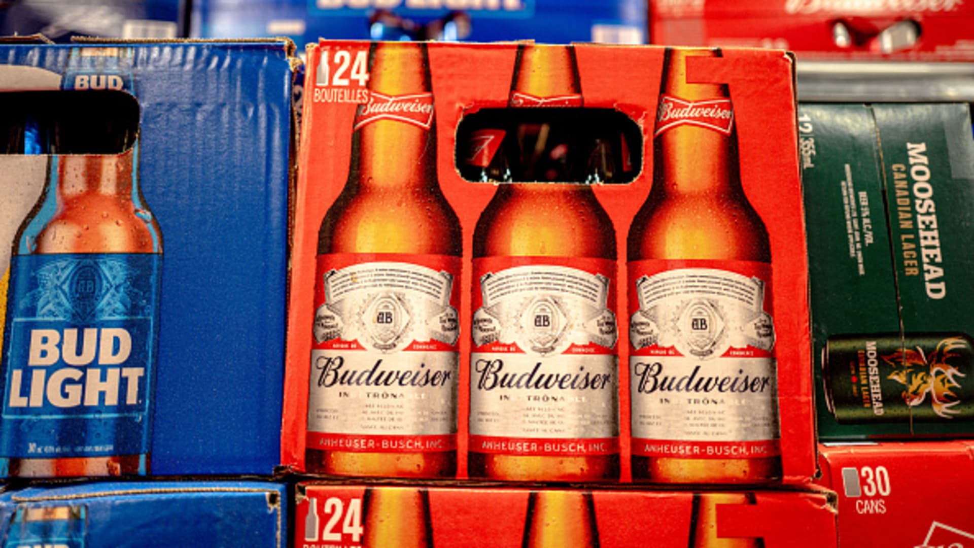 Shares of world’s largest brewer AB InBev pop 8% after posting fourth-quarter revenue beat even as volumes slide