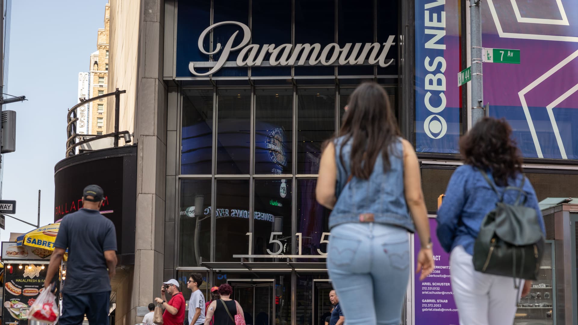 paramount-ends-dei-policies,-cites-trump-executive-order