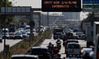 paris-trials-dedicated-car-sharing-lane-on-its-notoriously-congested-ring-road